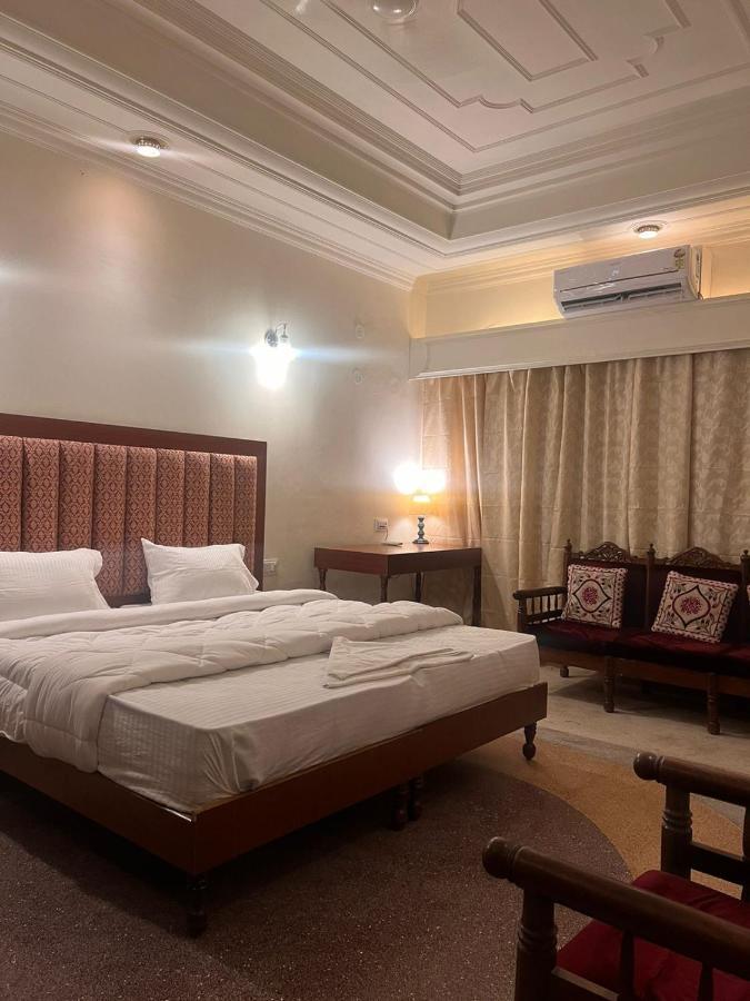 Hotel Aavaa Shanti Niwas 5*