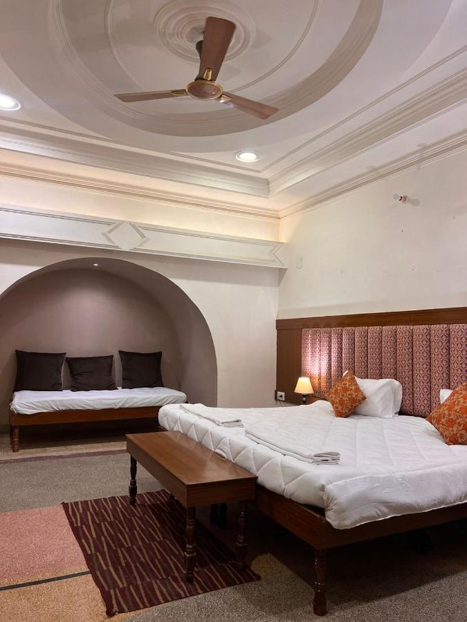 Aavaa Shanti Niwas Hotel Varanasi