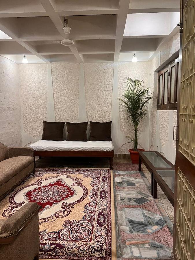 Aavaa Shanti Niwas Hotel 5*